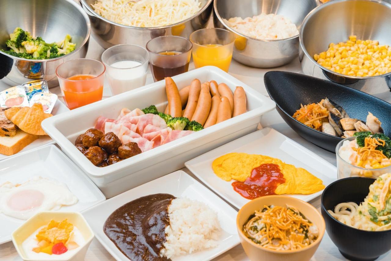 Sanco Inn Tsu Ekimae Экстерьер фото